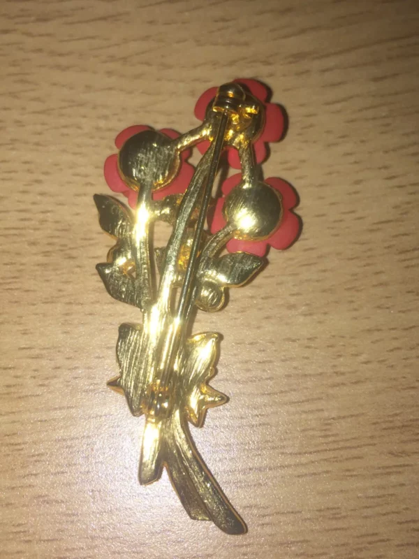 Gold Tone Red Rose Brooch with Rhinestones Fashion Jewelry Estate 80s - Image 5