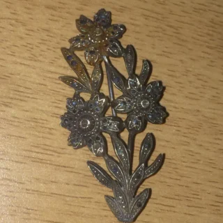 Unusual and Unique Antique Pretty Flower 935 Sterling Silver Brooch