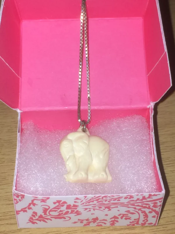 Vintage Italian 925 Sterling Silver Box Necklace/Chain & Carved Elephant Pendant - Image 3